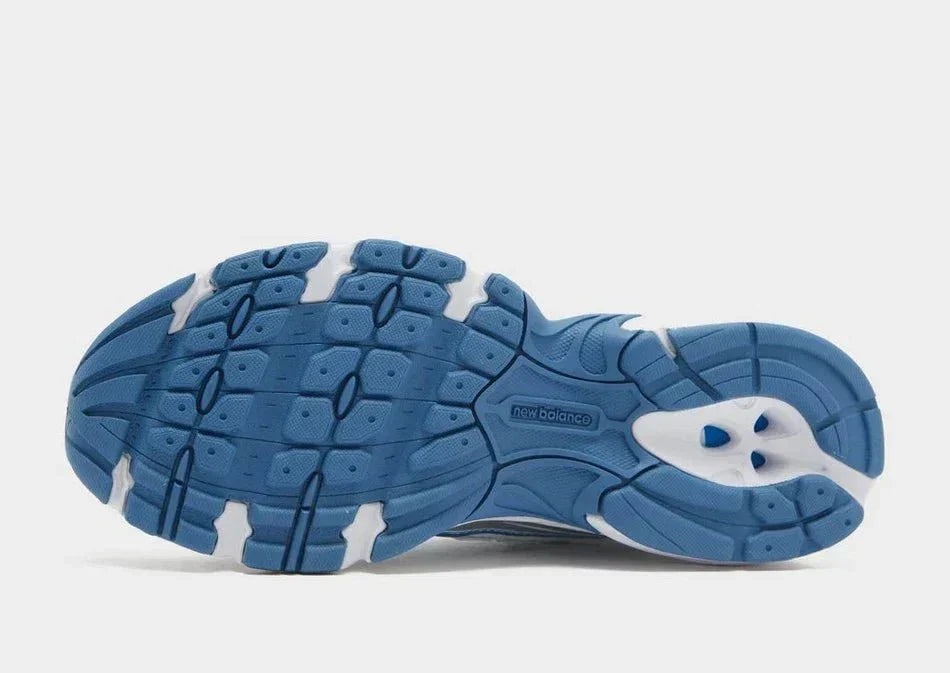 New Balance 740 - kleostreetwear