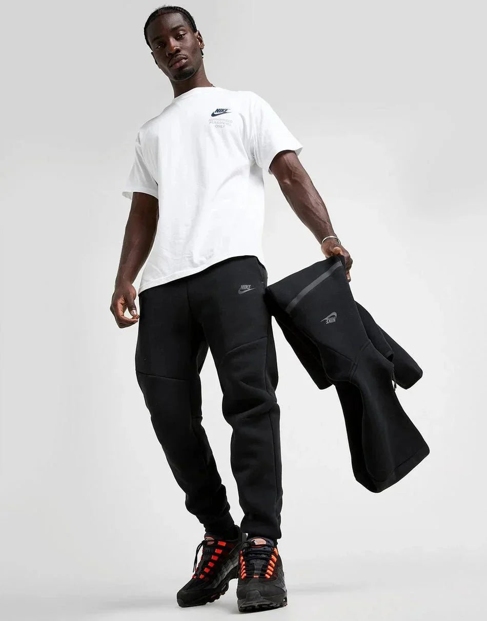 Nike Pantalon de jogging Tech Fleece Homme - kleostreetwear