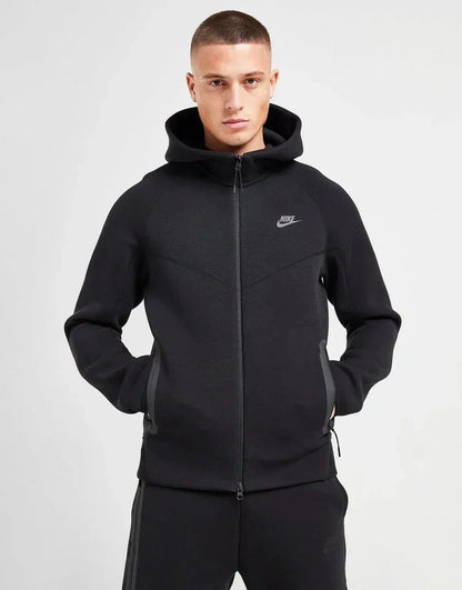Nike Sweat à capuche Tech Fleece - kleostreetwear
