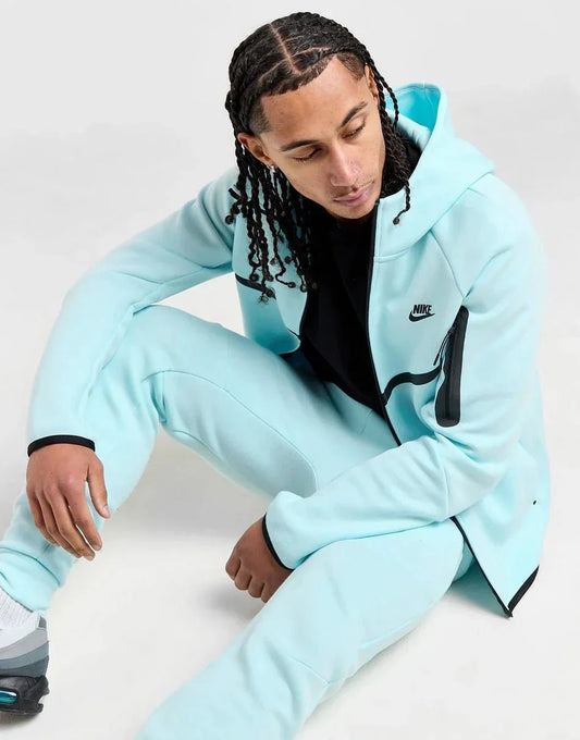 Nike Sweat à capuche Tech Fleece Homme - kleostreetwear