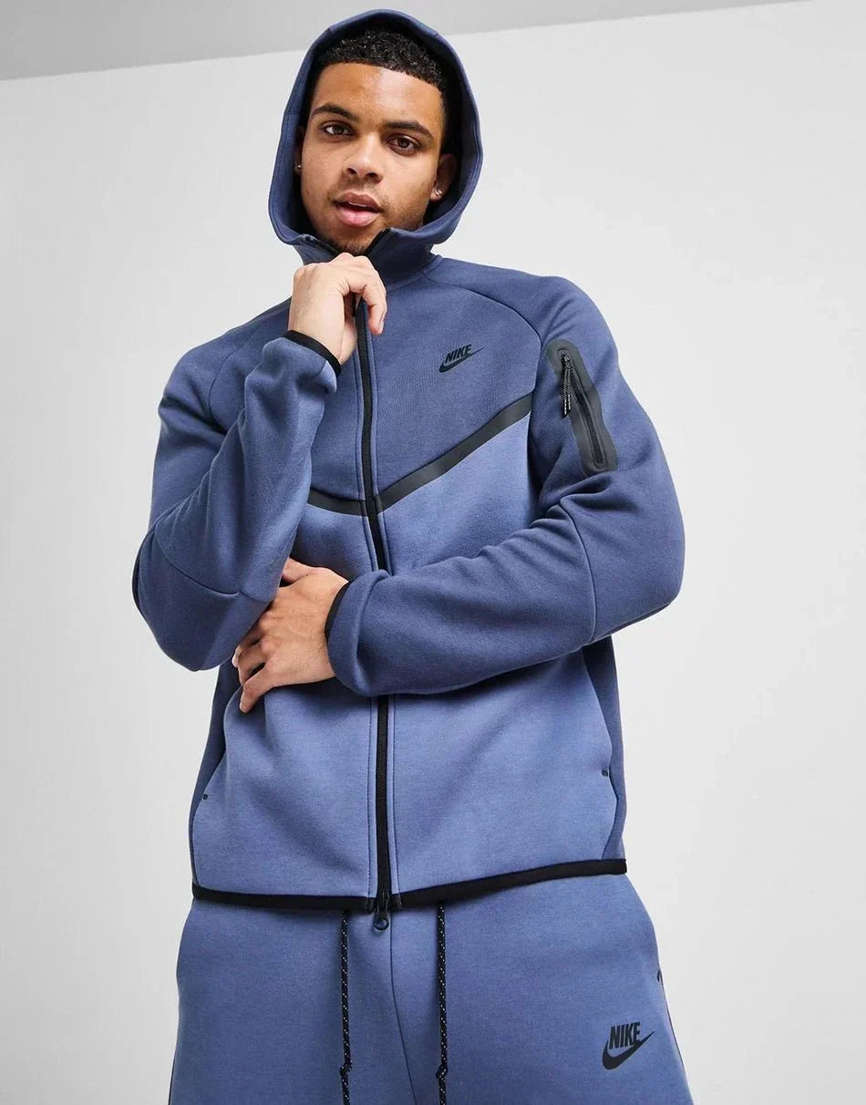 Nike Tech Fleece Full Zip Hoodie - kleostreetwear