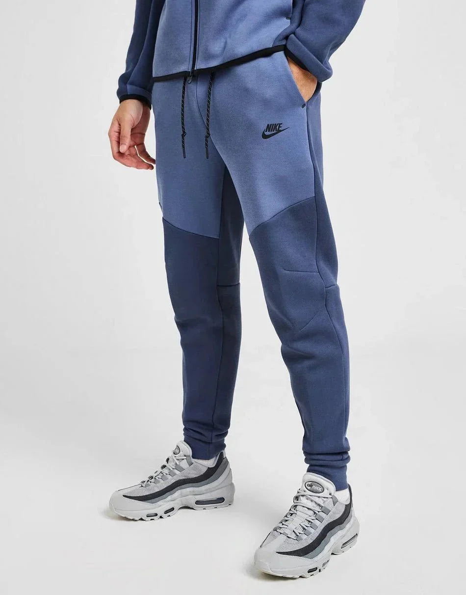 Nike Tech Fleece Joggers - kleostreetwear